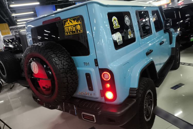 Used 212 T01 2025 2.0T Changfeng
