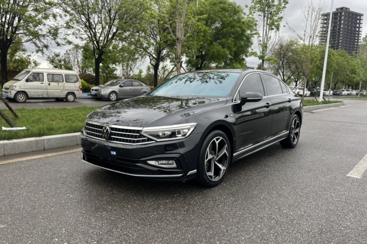 Used Volkswagen Magotan 2023 2 Million Units Commemorative Edition 330TSI DSG Luxury Version