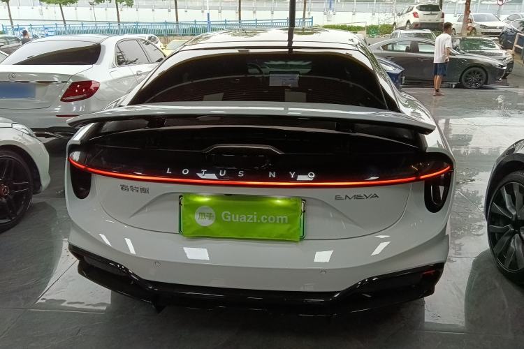 Used Lotus EMEYA 2024 EMEYA L+
