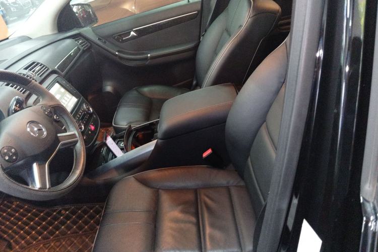 Used Mercedes-Benz R-Class 2017 R 320 4MATIC Business Edition Prestige Model