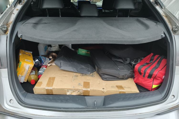 Used Toyota IZOA 2018 2.0L Yichi Version China VI Standard