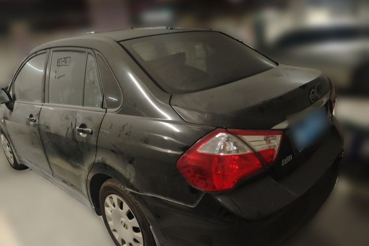 Used Venucia D50 2012 1.6L Manual Comfort Edition