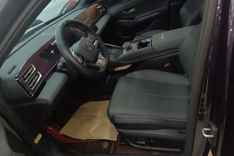 Used BYD Qin L 2024 DM-i 80KM Beyond Model Left Front Seat