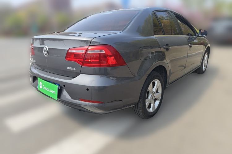 Used Volkswagen Bora 2013 1.6L Manual Comfort Model Rear Right 45 Deg