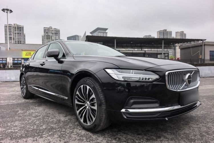 Used Volvo S90 2025 B5 Zhiyi Luxury Edition
