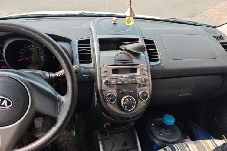 Used Kia Soul 2013 1.6L MT GL Audio And AC Panel