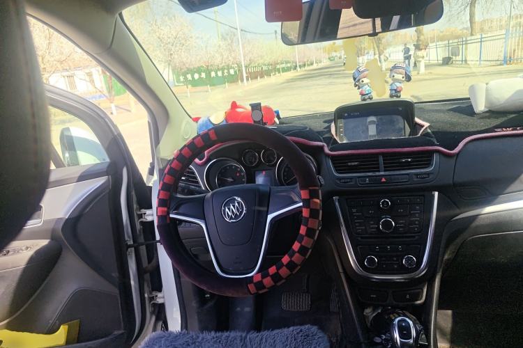 Used Buick Encore 2015 1.4T Automatic Two-Wheel Drive Urban Elite Version