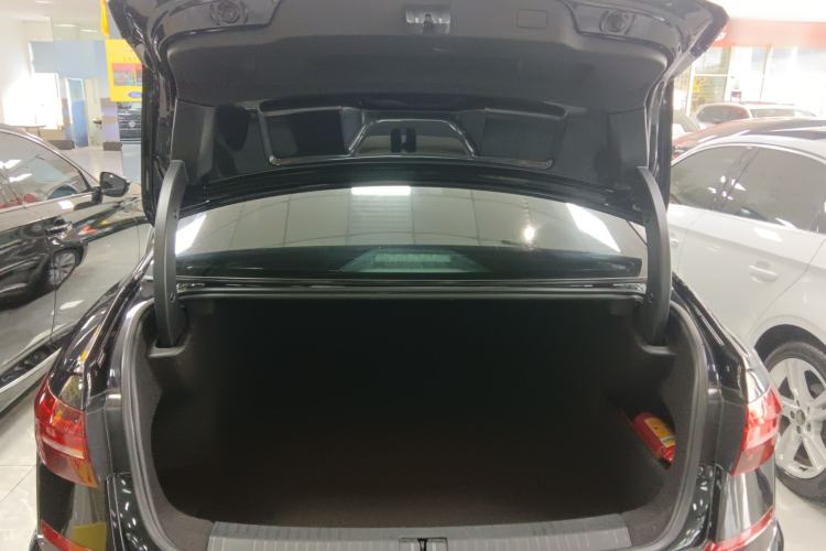 Used Volkswagen Passat 2019 330TSI Elite Edition China VI
