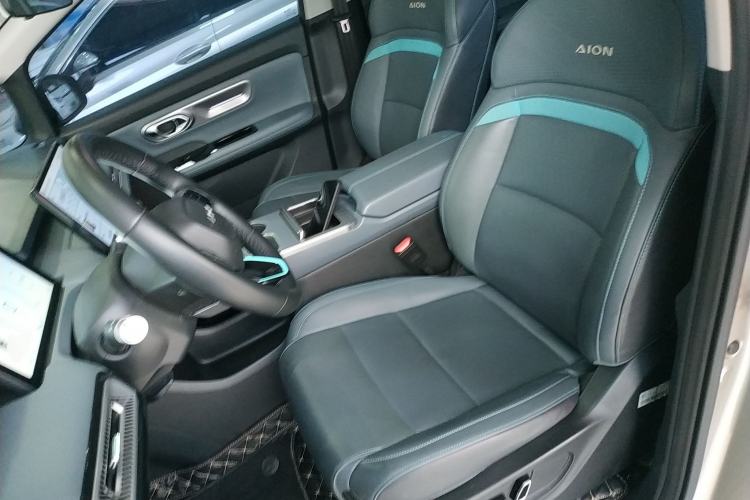 Used AION Y 2023 Plus 510 Smart Edition