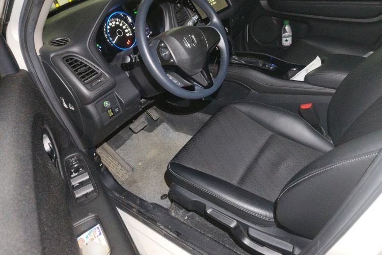 Used Honda Vezel 2020 1.5L CVT Pioneer Edition Driver Seat