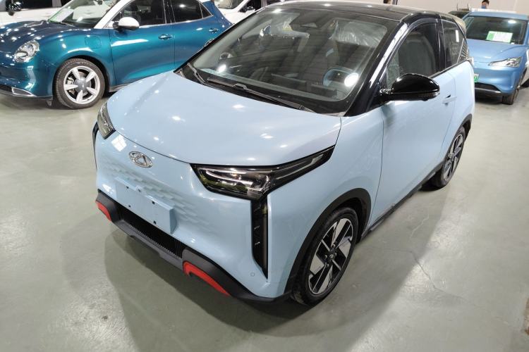 Used Chery New Energy Boundless Pro 2022 301km "Divine Beast" Version with Lithium Iron Phosphate