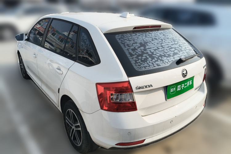 Used Skoda Rapid Spaceback 2016 Revised Version 1.4L Manual Front-Drive Edition