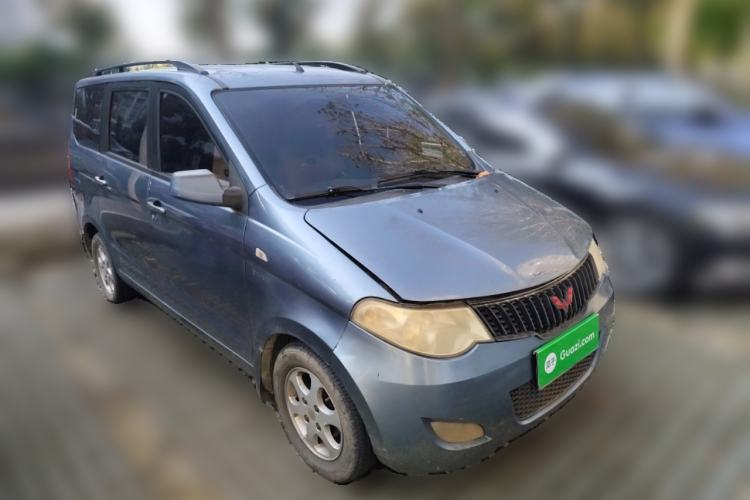 Used Wuling Hongguang 2013 1.5L Comfort Model
