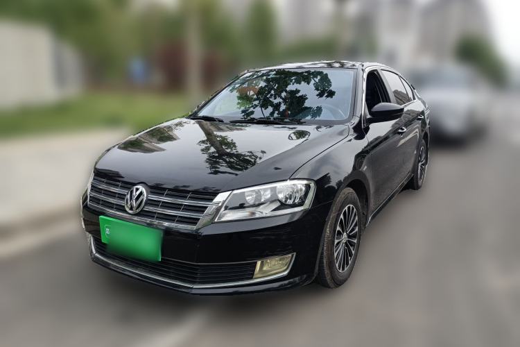 Used Volkswagen Lavida 2013 Revised Classic 1.6L Automatic Fashion Edition