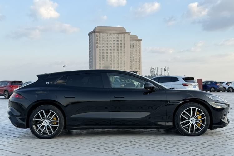 Used Denza Z9GT 2024 1100 4x4 Pro Version