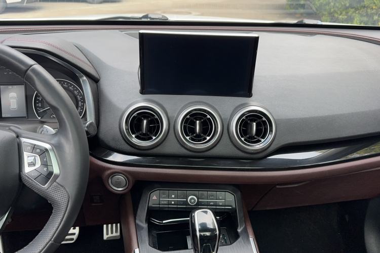 Used Wey VV5 2017 2.0T Ultra-Luxury Version
