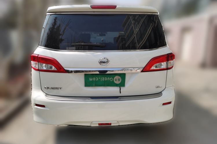 Used Nissan Quest 2015 3.5L SL
