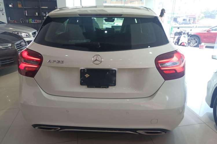 Used Mercedes-Benz A-Class 2016 A 200 Fashion Model

