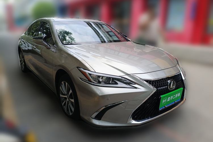 Used Lexus ES 2021 200 Excellence Edition
