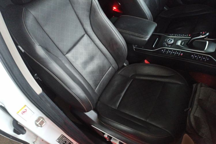 Used Wey VV6 2018 2.0T Four-Wheel Drive Flagship Version China V Standard
