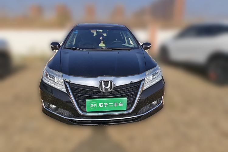 Used Honda Crider 2016 1.8L CVT Leading Edition Front