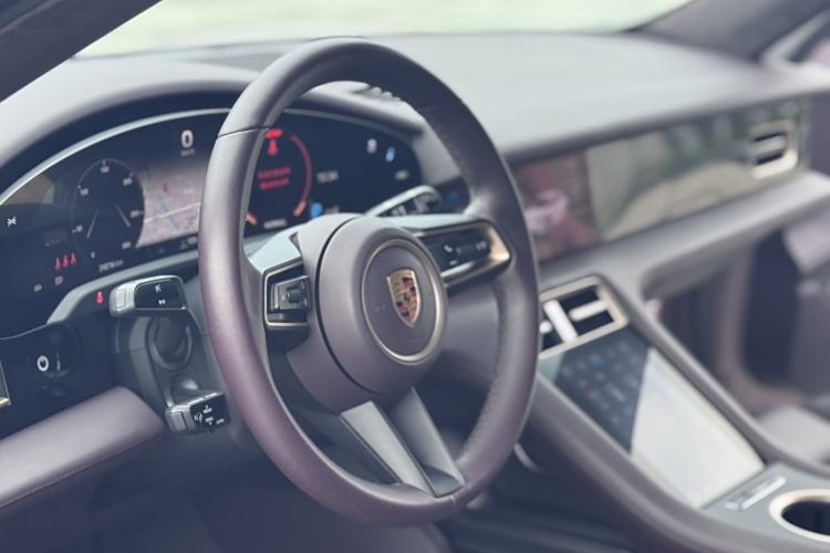 Used Porsche Taycan 2022 Taycan 4 Cross Turismo
