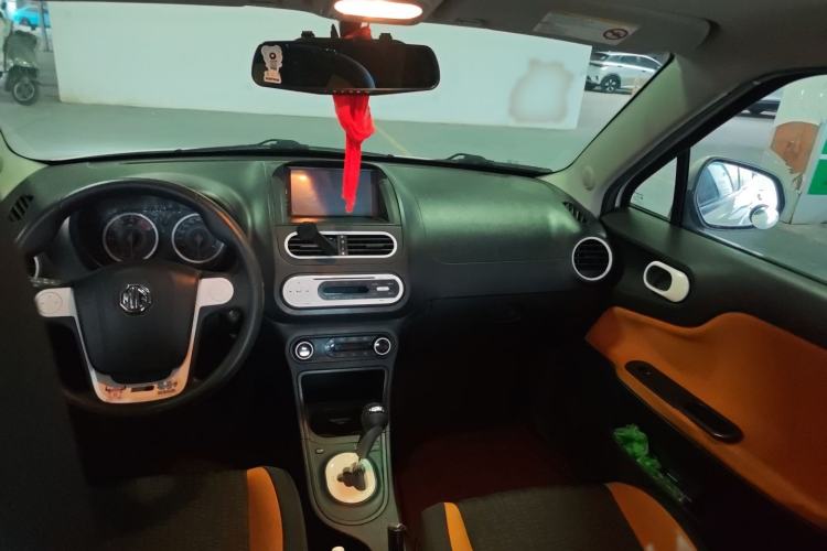 Used MG 3SW 2015 1.5L AMT Elite Model
