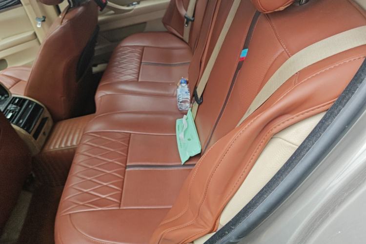 Used BMW 5 Series 2011 523Li Luxury Model