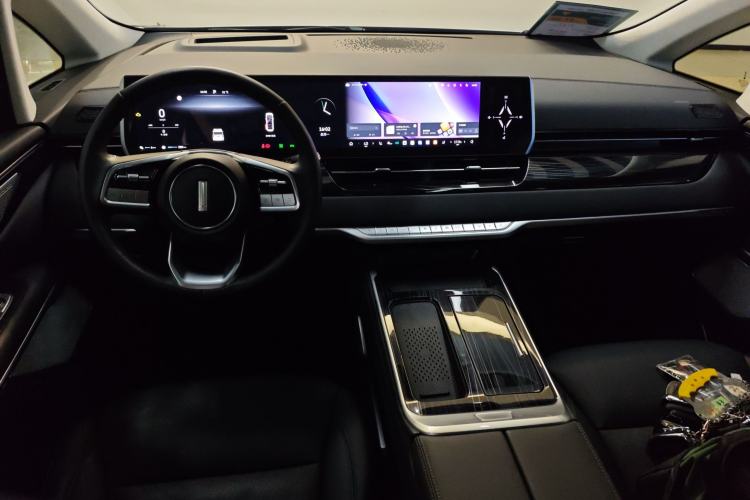 Used Wey Gaoshan 2023 Four-Wheel Drive Flagship Edition
