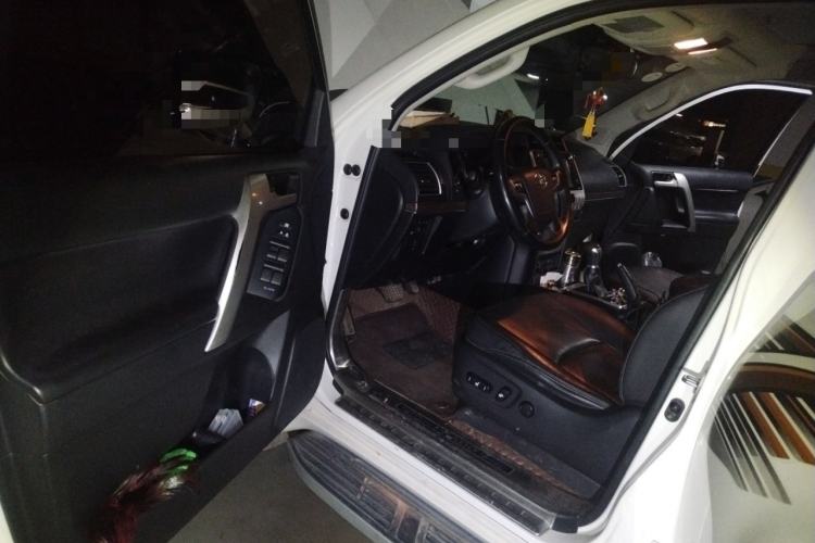 Used Toyota Prado 2018 3.5L Automatic TX-L NAVI with Rear-Mounted Spare Tire Driver Seat