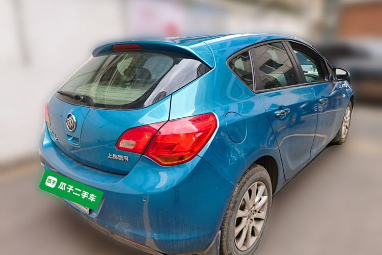 Used Buick GT 2012 XT 1.6L Manual Entry-Level Model