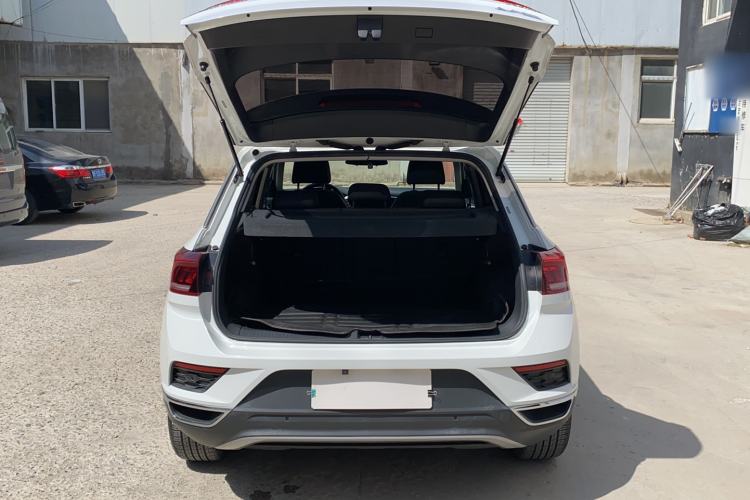 Used Volkswagen T-ROC 2019 280TSI DSG Two-Wheel Drive Advanced Version China VI Standard Trunk