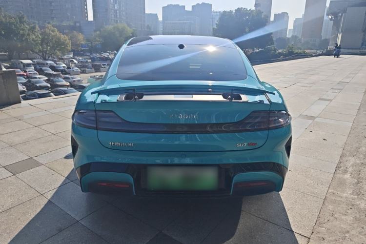 Used Xiaomi Auto SU7 2024 Four-Wheel Drive Ultra-Long Range Advanced Intelligent Driving Max Edition