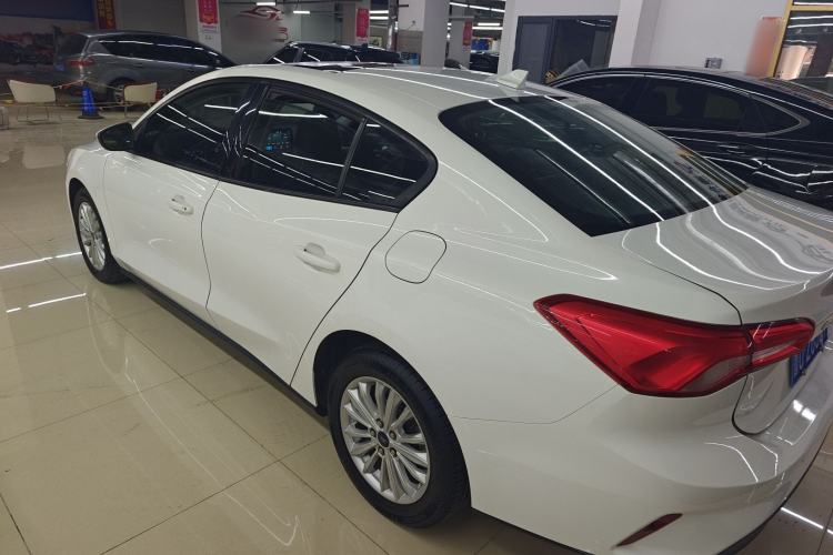 Used Ford Focus 2019 Sedan EcoBoost 180 Automatic Trend Edition