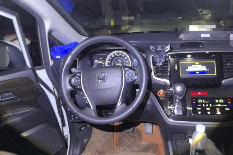 Used Honda Odyssey 2018 2.4L Smart Edition Steering Wheel