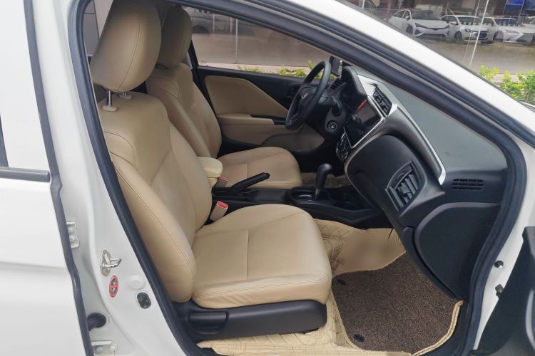 Used Honda City 2015 1.5L CVT Comfort Version Right Front Seat