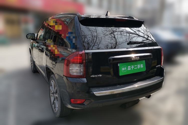 Used Jeep Compass 2014 2.4L four-wheel drive luxury version
