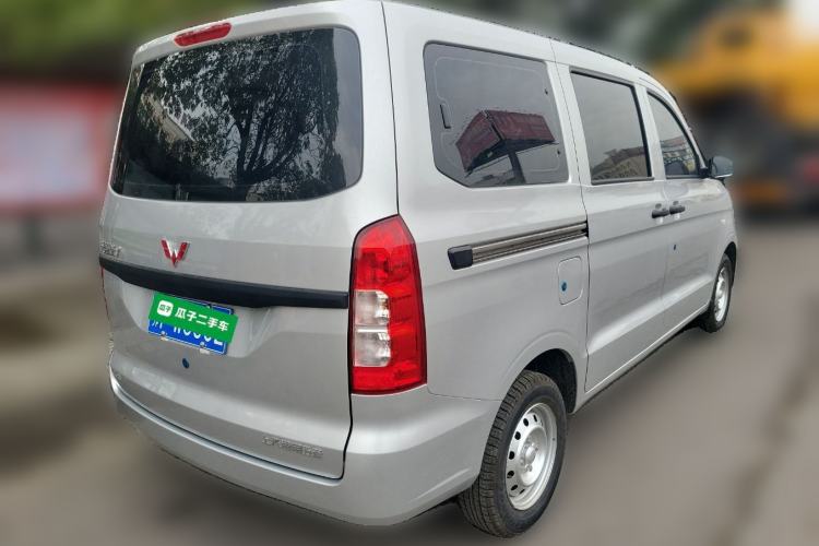 Used Wuling Hongguang V 2022 1.5L Jingqu Edition Electric-Assist LAR