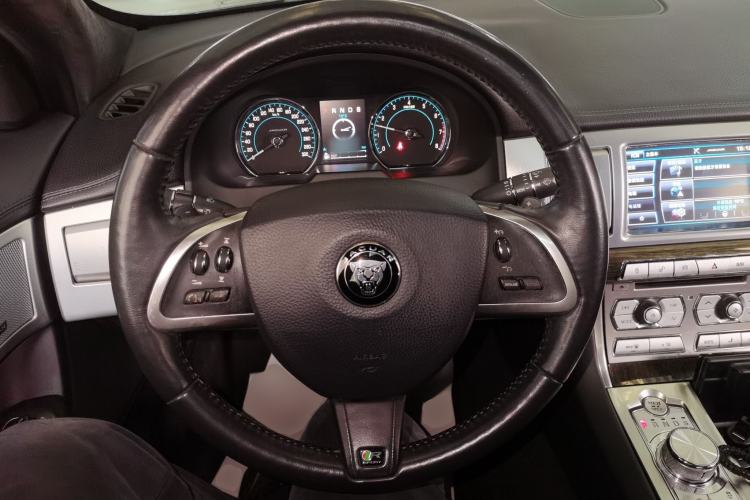 Used Jaguar XF 2015 XF 3.0 SC R-Sport Luxury Edition Steering Wheel