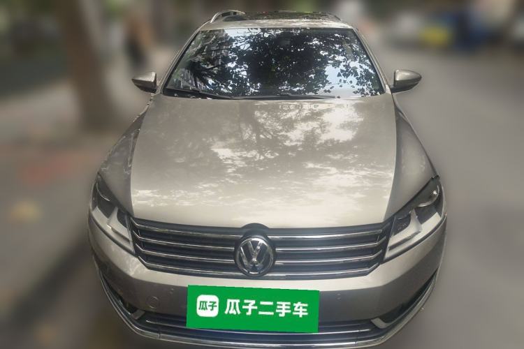 Used Volkswagen Magotan 2012 Travel Edition 2.0 TSI Comfort Version