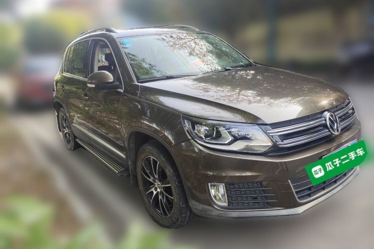 Used Volkswagen Tiguan L 2015 1.8TSI Automatic All-Wheel-Drive Luxury Model
