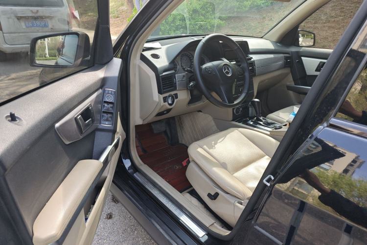 Used Mercedes-Benz GLK-Class 2011 GLK 300 4MATIC Dynamic Model