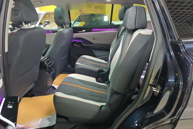 Used Volkswagen ID.6 CROZZ 2022 Long-Range PRO Edition