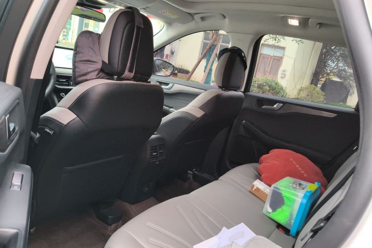 Used Ford Escape 2020 EcoBoost 245 Two-Wheel-Drive Comfort Edition
