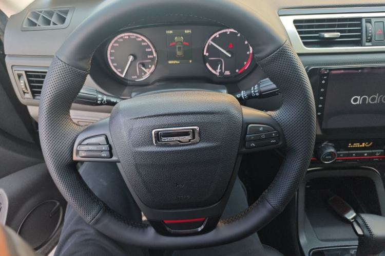 Used Qoros 5 2017 1.6T Automatic Prestige Model
