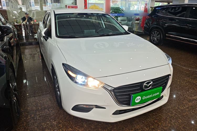 Used Mazda 3 Axela 2017 Sedan 1.5L Automatic Comfort Model China VI Standard Exterior 1
