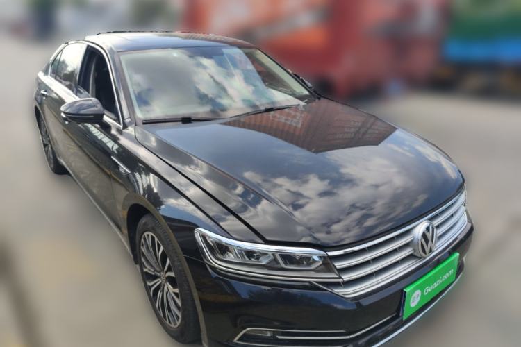 Used Volkswagen Phideon 2019 380TSI Two-Wheel Drive Business Edition China V Standard

