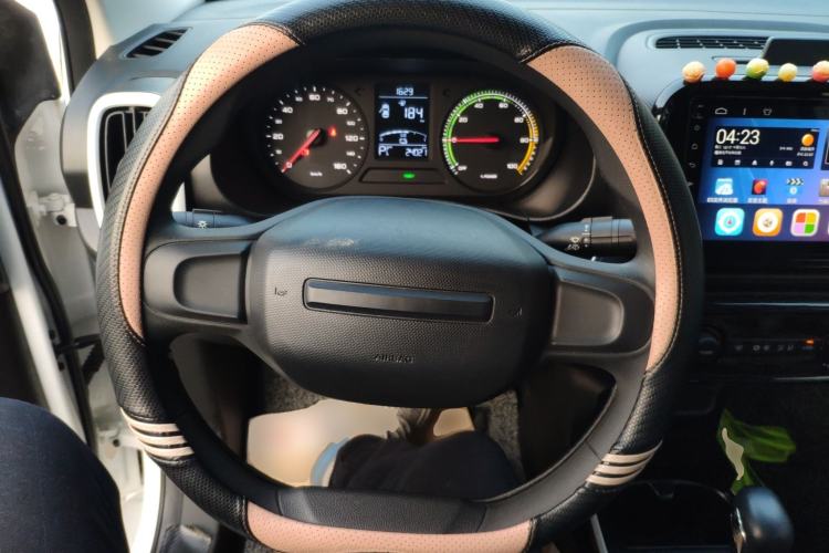 Used Roewe Clever 2022 311km QiQi BoBo Edition Steering Wheel