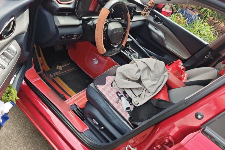 Used Baojun RC-5 2020 1.5T CVT Smart Shine Prestige Edition Driver Seat