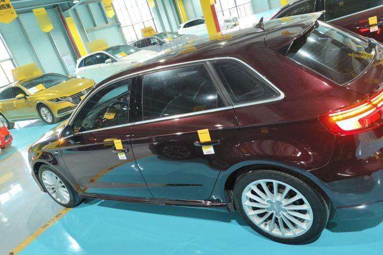 Used Audi A3 2018 30th Anniversary Edition Sportback 35 TFSI Fashion Model
